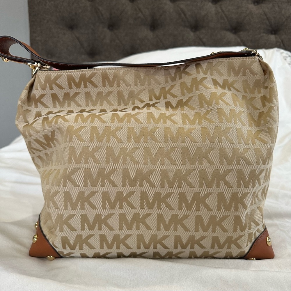 Michael Kors Joplin Large Shoulder Bag - Hobo